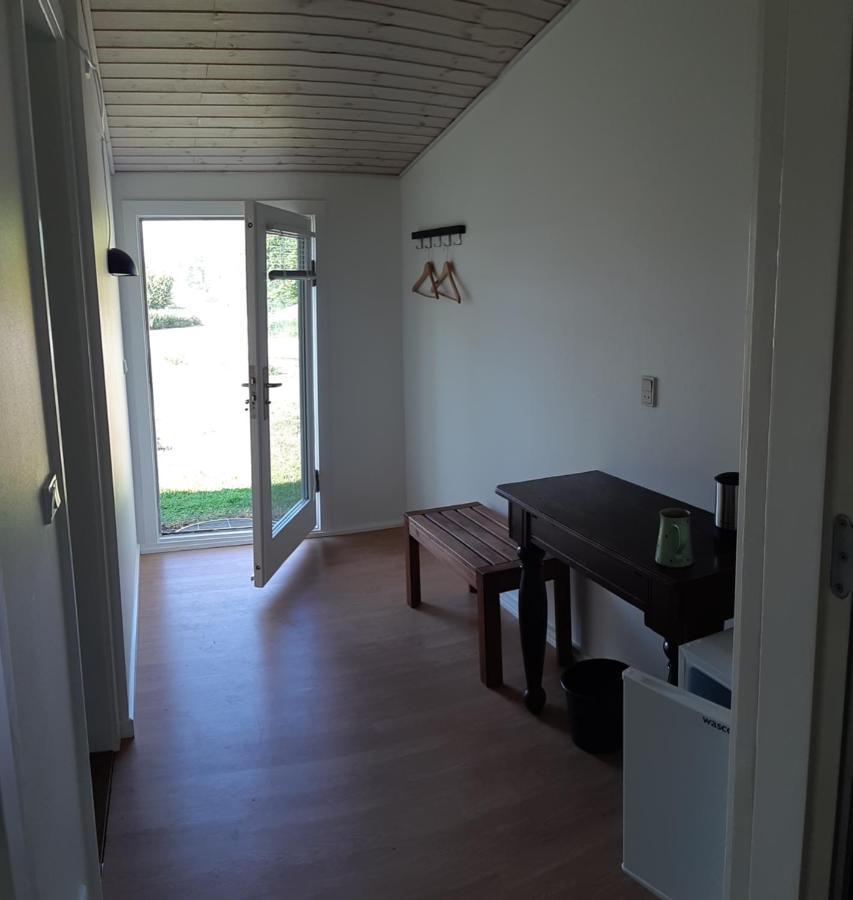 Bed and Breakfast Karens Bakke 2 Glesborg Exterior foto